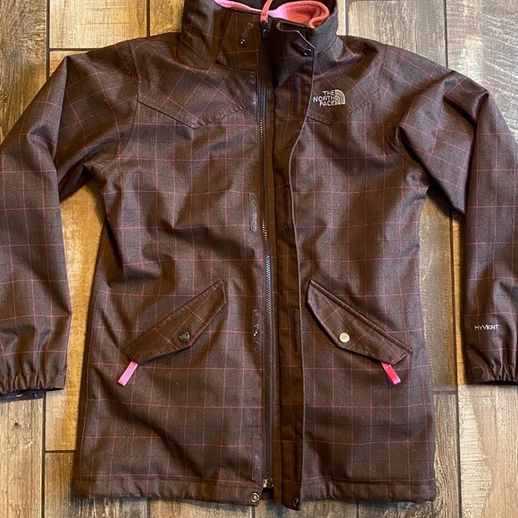 Northface Hyvent Pink and Brown Jacket - Picture 3 of 12